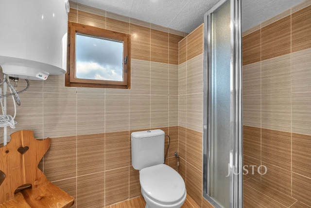 Prodej chaty 41 m² s pozemkem 333 m² + terasa 12 m²