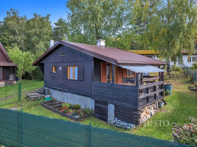 Prodej chaty 41 m² s pozemkem 333 m² + terasa 12 m²