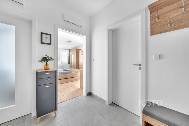 Prodej 2+kk 61 m² + balkón 5 m² + parkování