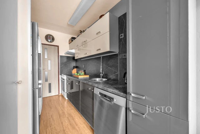 Prodej 3+1 72 m² + lodžie 6 m² + parkování