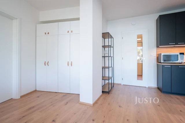 Pronájem luxusního 2+kk, 64 m², Na Parkáně, Beroun