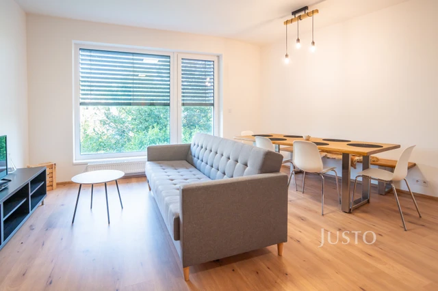 Pronájem luxusního 2+kk, 64 m², Na Parkáně, Beroun