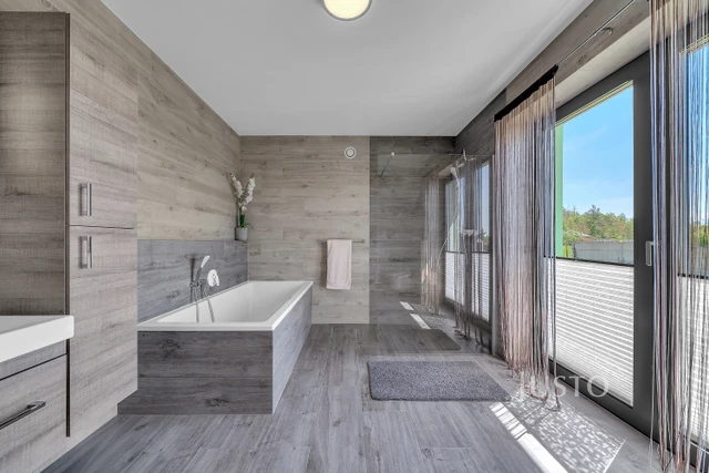 Prodej vily 188 m² s pozemkem 3413 m² + terasa 32 m²