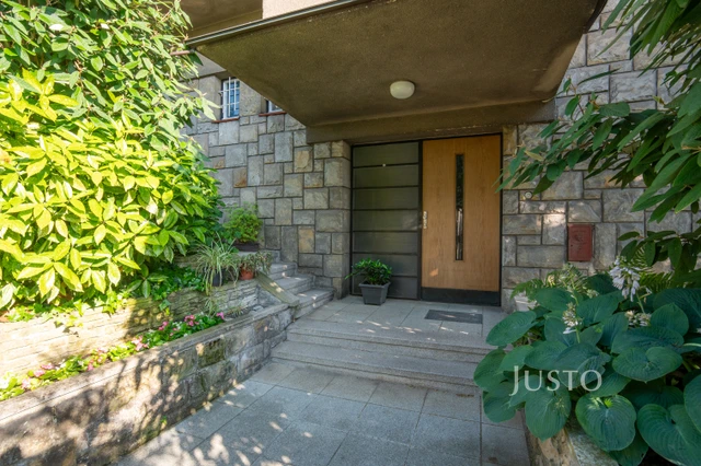 Pronájem kanceláří 43 m²