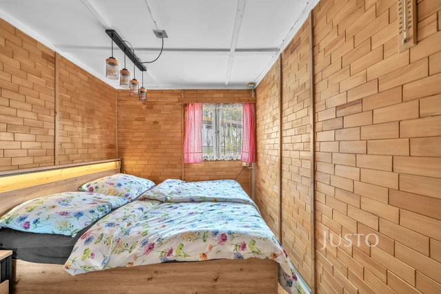 Prodej chaty 41 m² s pozemkem 333 m² + terasa 12 m²