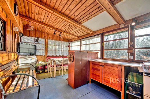 Prodej chaty 56 m² s pozemkem 201 m²