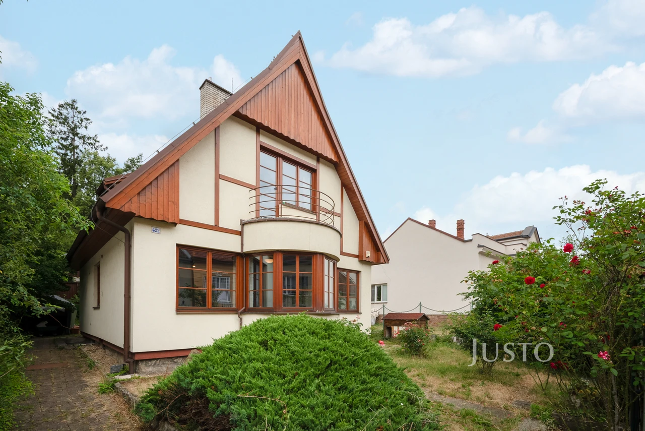 Prodej rodinného domu 153 m² s pozemkem 1 001 m² + terasa