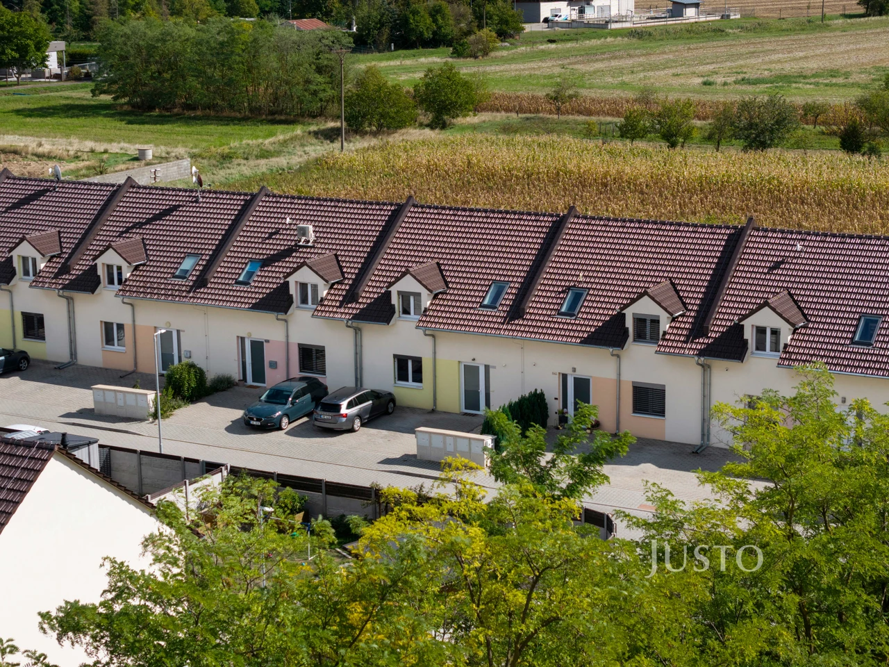 Prodej rodinného domu 136 m² s pozemkem 213 m² + terasa 30 m²