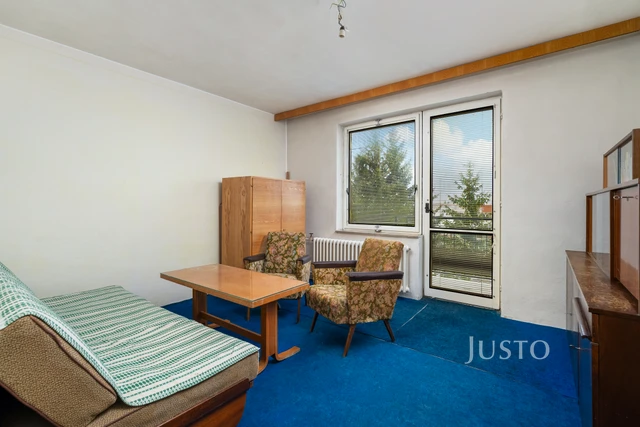 Prodej rodinného domu 253 m² s pozemkem 261 m² + lodžie 16 m² + balkón 8 m²