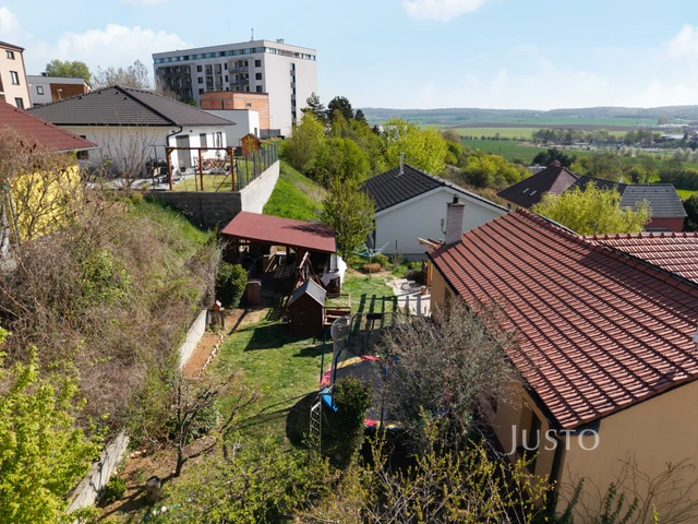 Prodej rodinného domu 145 m² s pozemkem 460 m²