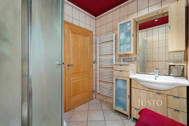 Prodej rodinného domu 145 m² s pozemkem 460 m²