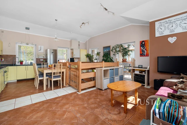 Prodej rodinného domu 145 m² s pozemkem 460 m²