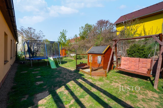 Prodej rodinného domu 145 m² s pozemkem 460 m²