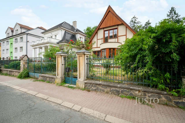 Prodej rodinného domu 153 m² s pozemkem 1 001 m² + terasa