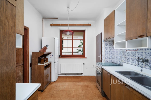 Prodej rodinného domu 153 m² s pozemkem 1 001 m² + terasa