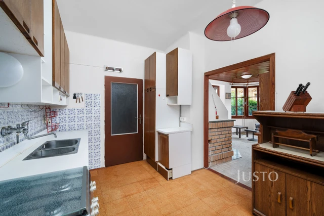 Prodej rodinného domu 153 m² s pozemkem 1 001 m² + terasa
