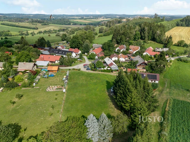 Prodej pozemku 2 476 m²