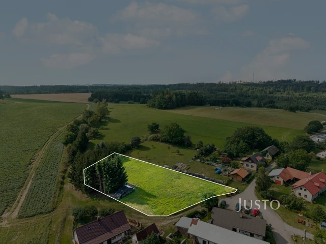 Prodej pozemku 2 476 m²