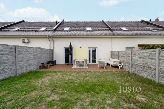 Prodej rodinného domu 136 m² s pozemkem 213 m² + terasa 30 m²