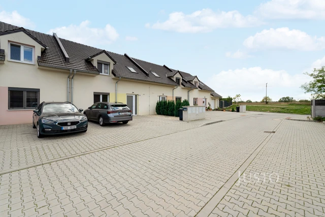 Prodej rodinného domu 136 m² s pozemkem 213 m² + terasa 30 m²