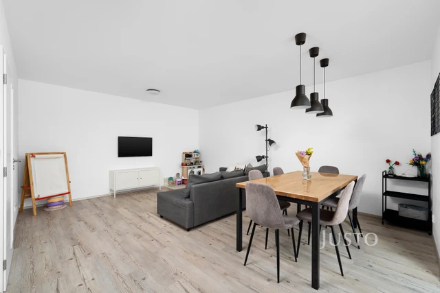 Prodej rodinného domu 136 m² s pozemkem 213 m² + terasa 30 m²