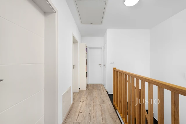 Prodej rodinného domu 136 m² s pozemkem 213 m² + terasa 30 m²