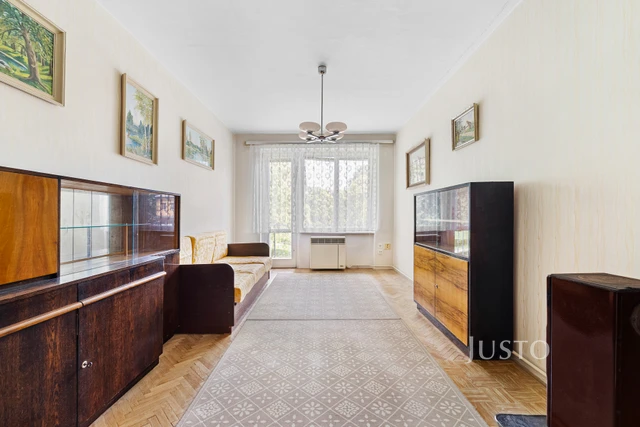 Prodej 2+1 57 m² + balkón 2 m² + parkování