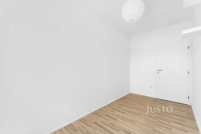 Prodej 4+kk 71 m² + balkón 4 m² + garáž