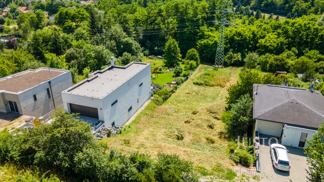 Prodej pozemku 1176 m²