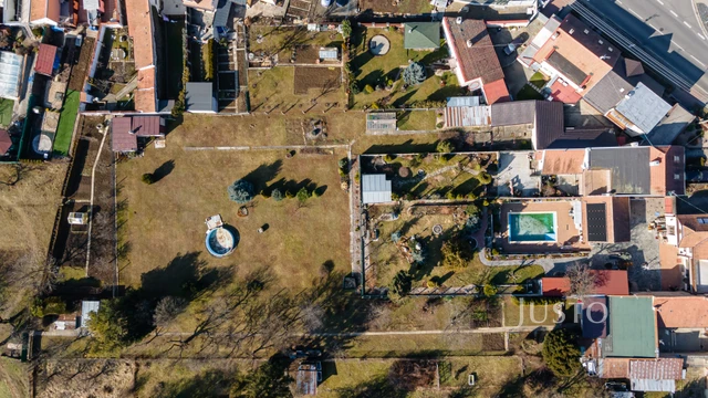 Prodej rodinného domu 175 m² s pozemkem 2030 m² + balkón