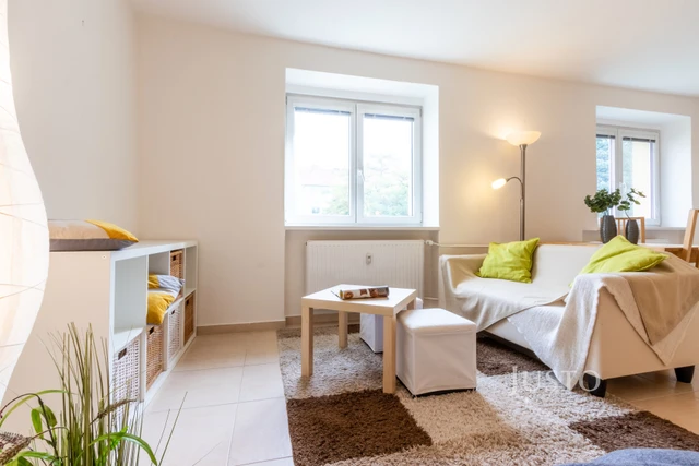 Prodej garsoniéry 31 m² + parkování