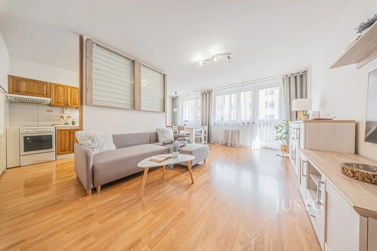 Prodej 3+kk 70 m² + lodžie 6 m²