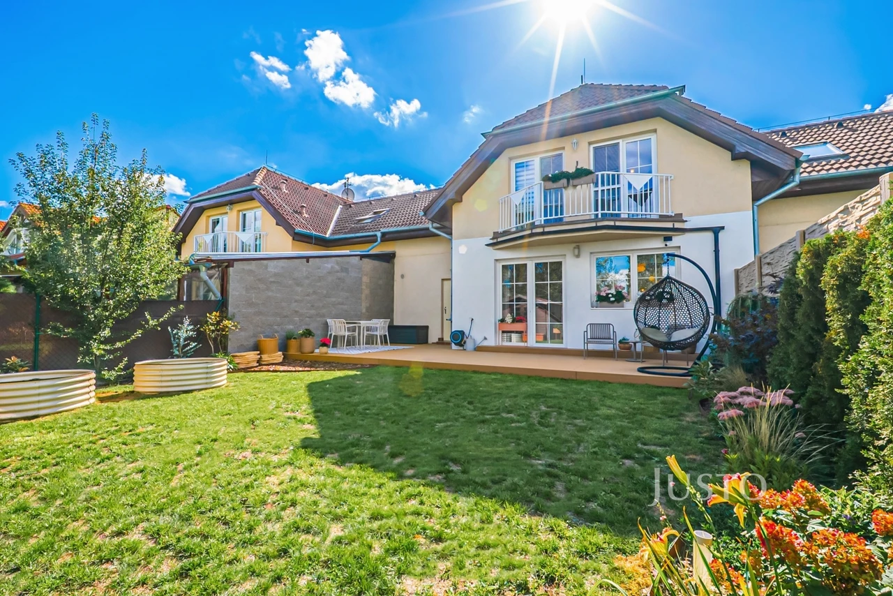 Prodej rodinného domu 129 m² s pozemkem 333 m² + balkón 3 m²