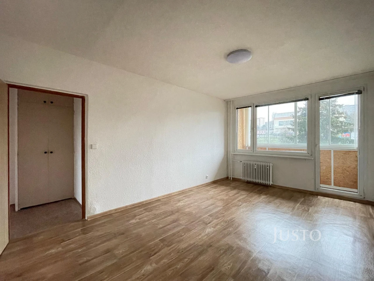 Pronájem 2+1 63 m² + balkón 5 m²