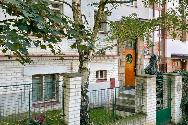 Prodej bytu 3+1 72 m² se společnou zahradou