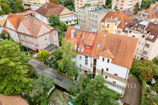 Prodej bytu 3+1 72 m² se společnou zahradou