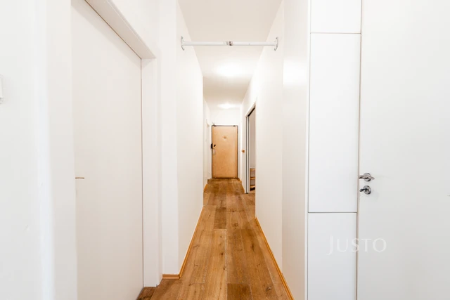 Prodej bytu 3+1 72 m² se společnou zahradou