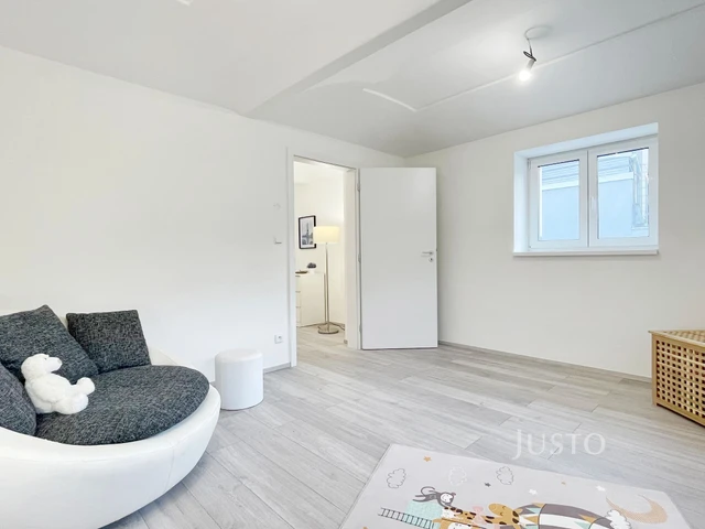 Prodej rodinného domu 207 m² s pozemkem 331 m² + terasa 12 m²