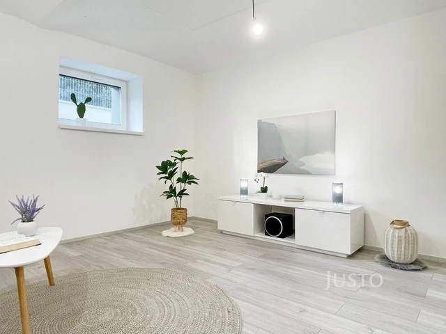 Prodej rodinného domu 207 m² s pozemkem 331 m² + terasa 12 m²