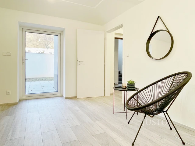 Prodej rodinného domu 207 m² s pozemkem 331 m² + terasa 12 m²