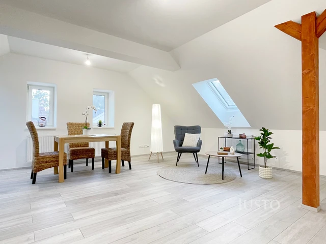 Prodej 2+kk 63 m² + parkování