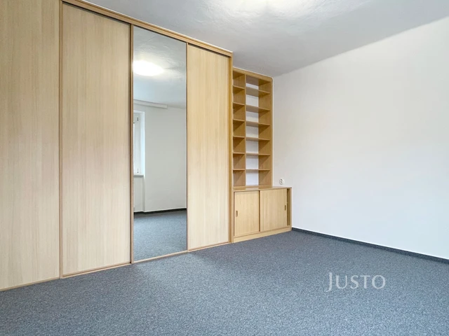 Pronájem 3+1 66 m²