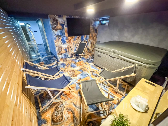 Prodej rodinného domu 213 m² s pozemkem 489 m² + terasa 36 m²