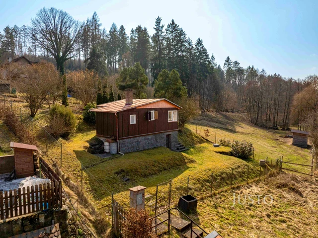 Prodej chaty 37 m² s pozemkem 574 m²