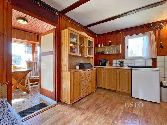 Prodej chaty 37 m² s pozemkem 574 m²