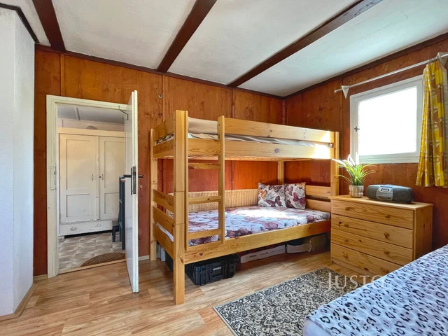 Prodej chaty 37 m² s pozemkem 574 m²