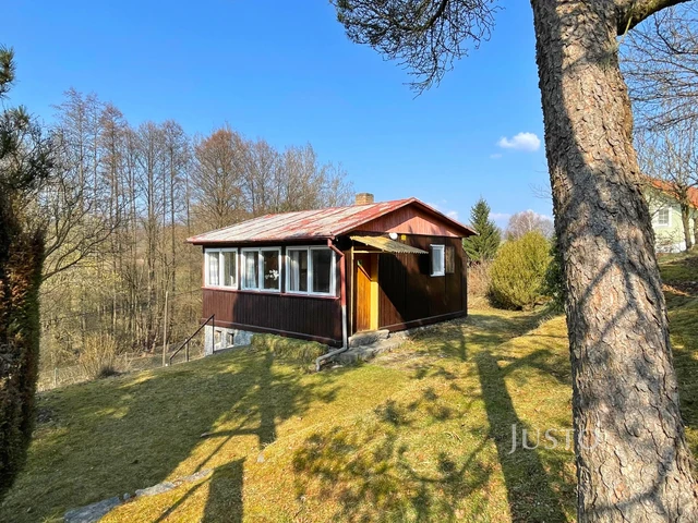Prodej chaty 37 m² s pozemkem 574 m²