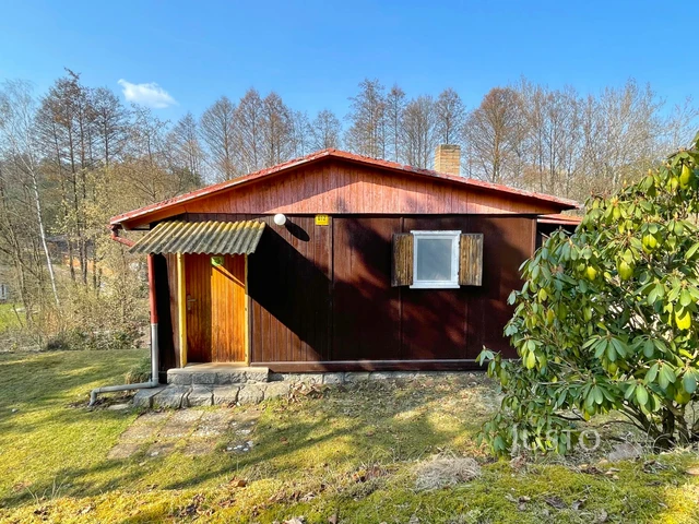 Prodej chaty 37 m² s pozemkem 574 m²