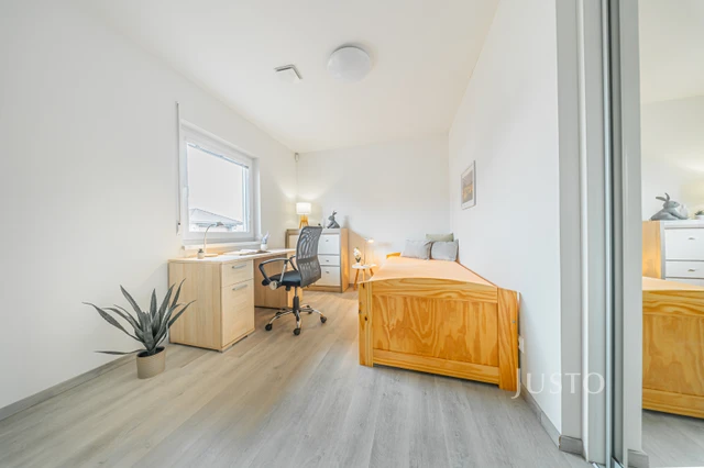Prodej rodinného domu 83 m² s pozemkem 1180 m² + terasa