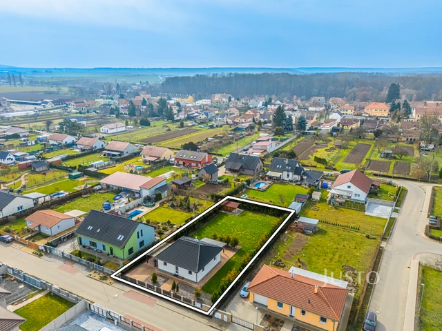 Prodej rodinného domu 83 m² s pozemkem 1180 m² + terasa